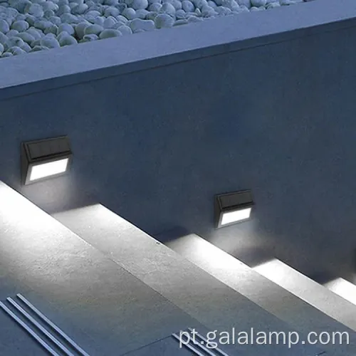 Luz durável movida a energia solar para jardins ao ar livre